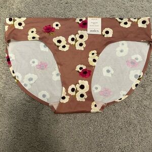 ☘️☘️☘️Arden women’s underwear- new with tags☘️☘️☘️